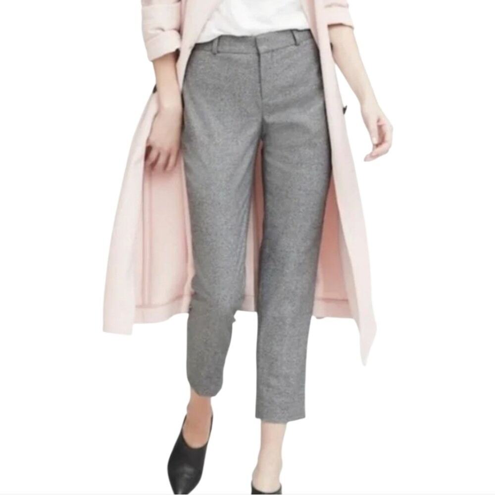Banana Republic Avery pin striped linen straight leg pants size 2S new!!!